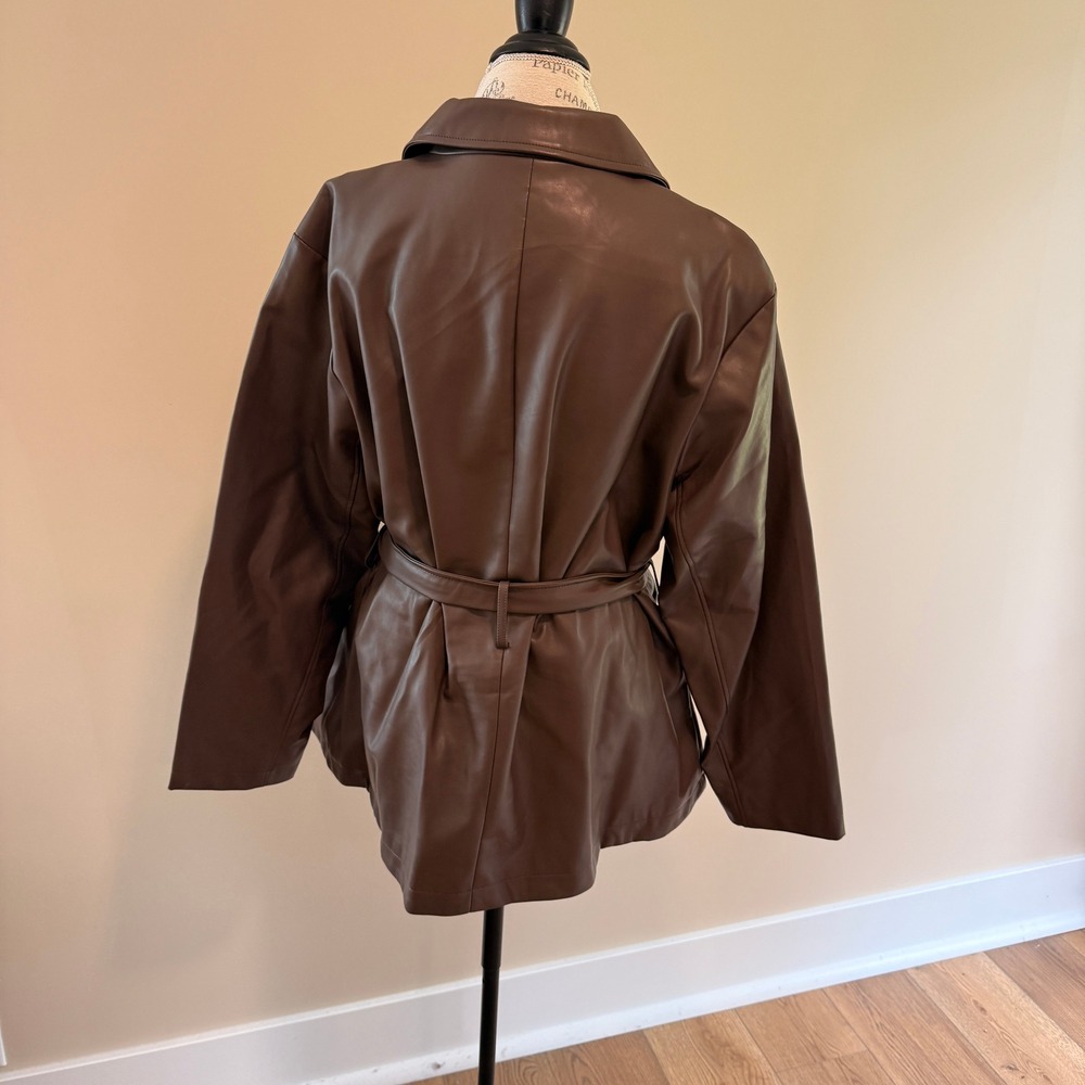 Time and Tru‎ Women's Brown Faux Leather Jacket Size 1x NWOT - Picture 3 of 6